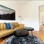 Million Dollar Home Enjoy Large Private Outdoor Space I Tito I